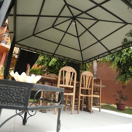 Hotel Green Palace Ivato  Exterior foto