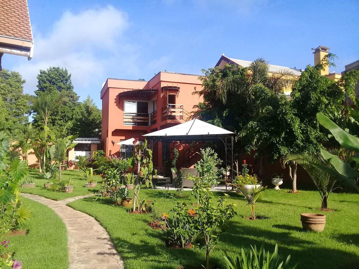 Hotel Green Palace Ivato  Exterior foto