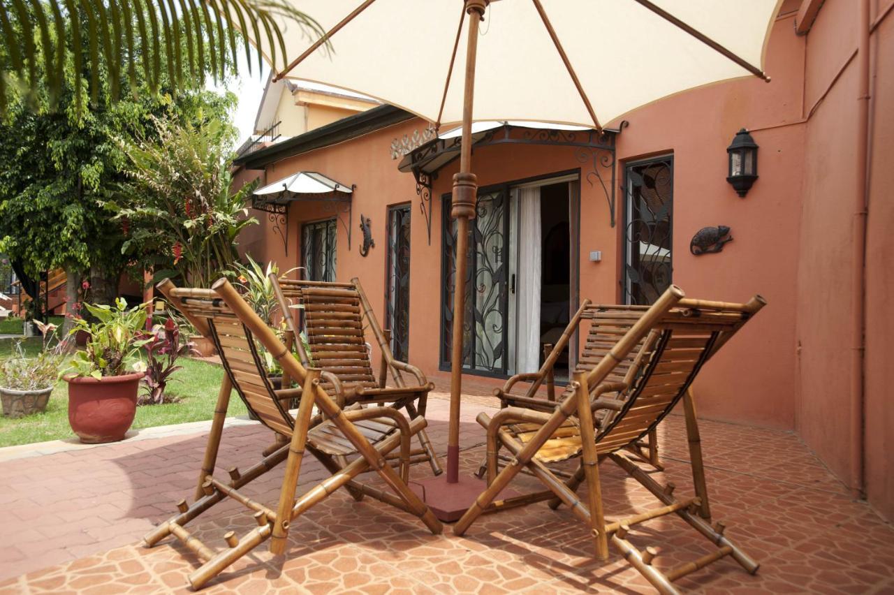 Hotel Green Palace Ivato  Exterior foto